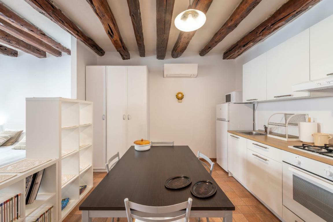 Remy Apartment Cagliari Bagian luar foto